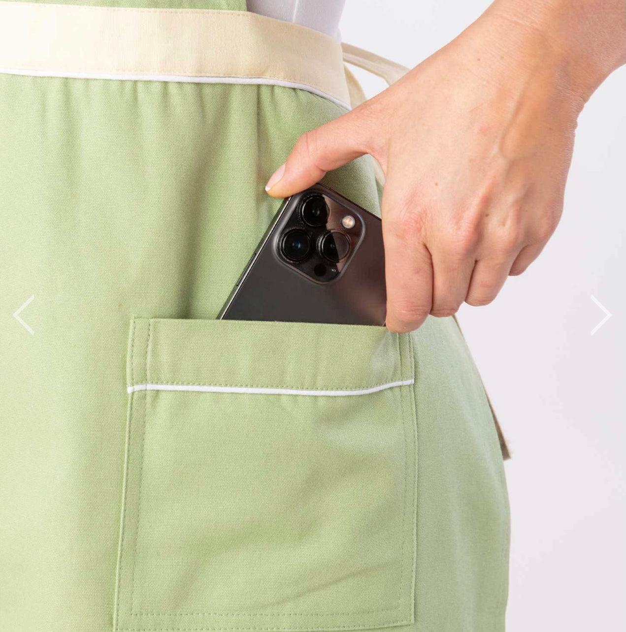 Split Leg Pottery Apron - Mint Green